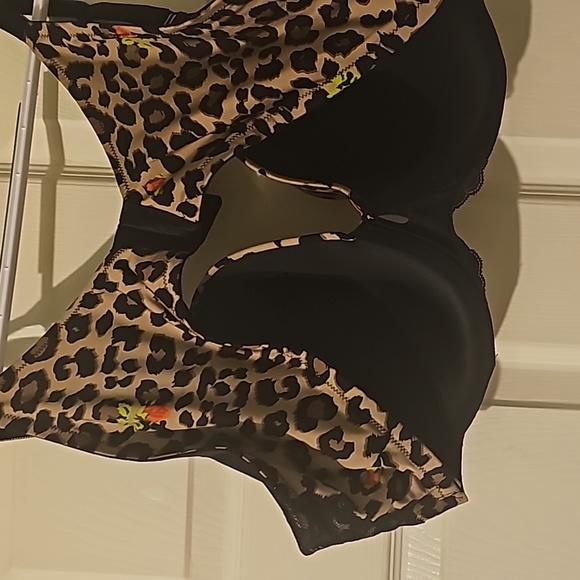 Bra - Picture 2 of 9